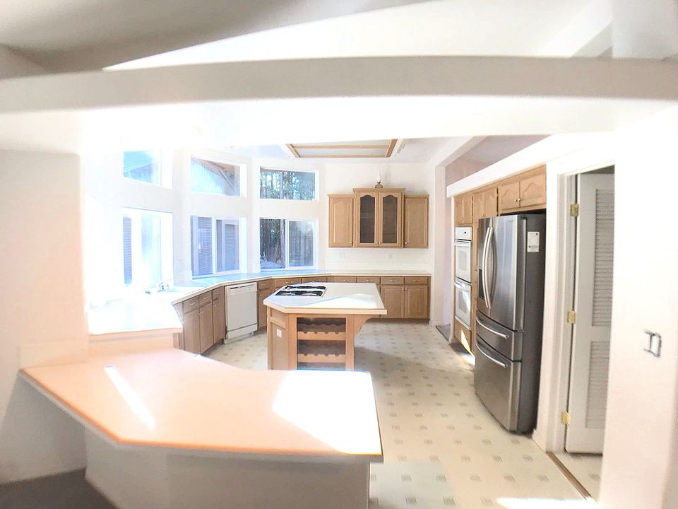 1st image of 288 Aspen Grv