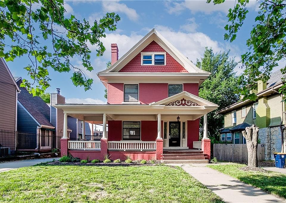 1st image of 607 W 38th St
