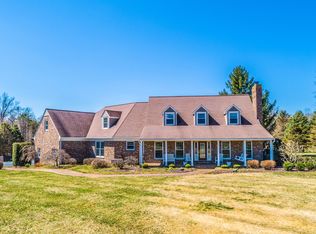 22404 Rolling Hill Ln, Laytonsville, MD 20882