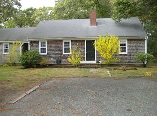 27 Merrymount Rd, West Yarmouth, MA 02673