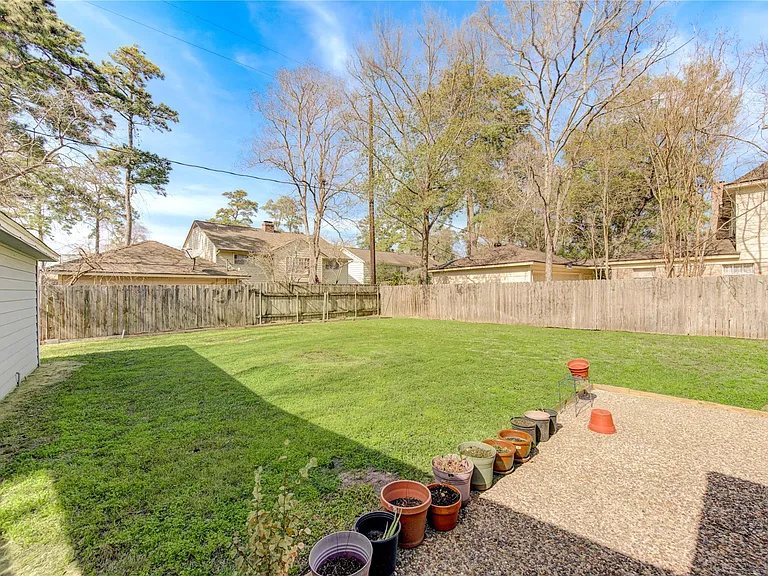 1718 Anvil Dr — Photo 4