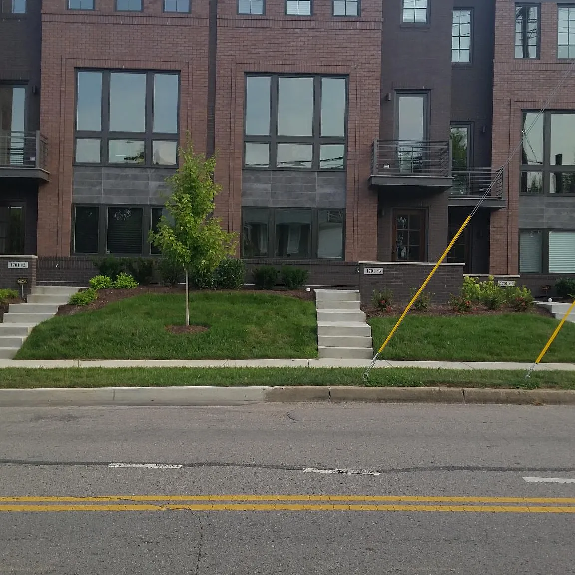 1701 Blair Blvd — Photo 4