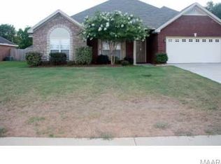 75 Brownstone Loop, Elmore, AL 36025