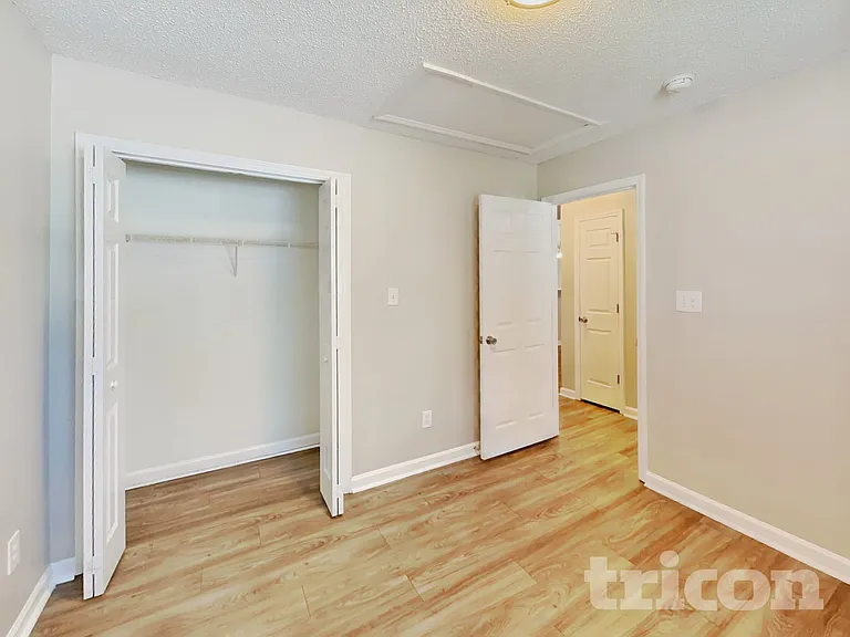5516 Wilhagan Ct — Photo 10