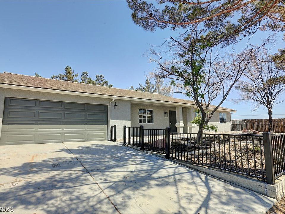 1st image of 3471 S Adobe Ct