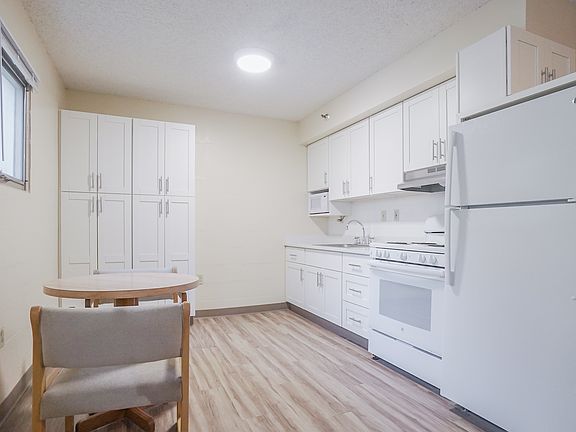 5th image of 610 Cooke St #1-515