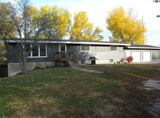 2296 7th Rd, Palmer, NE 68864