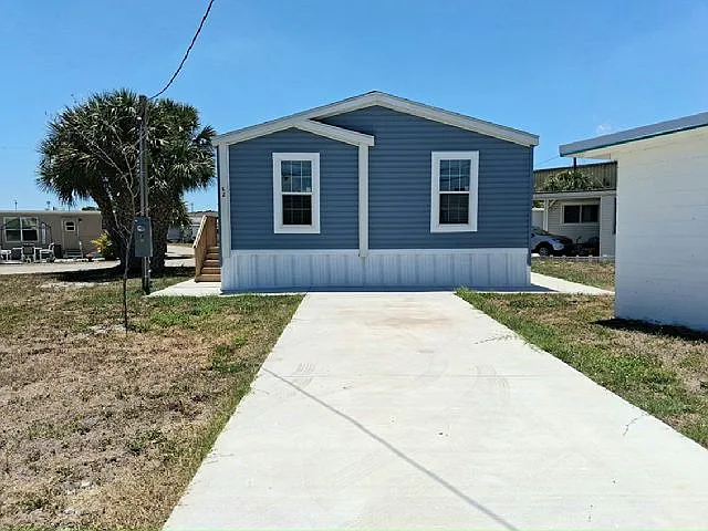 6372 126th Ave #2L