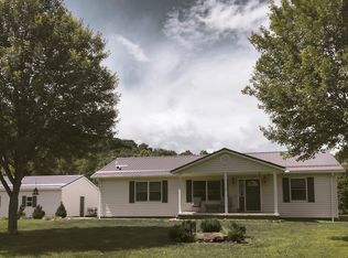 290 Darylene Dr, Buckhannon, WV 26201