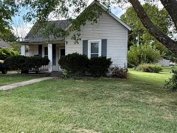1060 E Atlantic St, Springfield, MO 65803