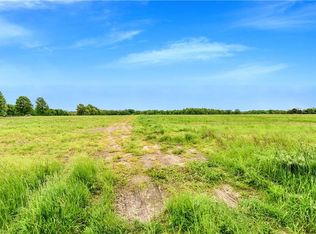 Arrel Rd, Lowellville, OH 44436