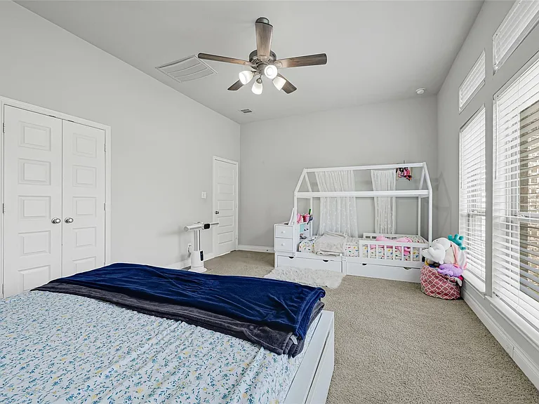 13603 Nueces Basin Ct — Photo 16