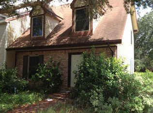 109 Skinner Cir, Fort Walton Beach, FL 32547