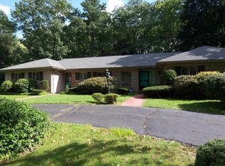 87 Primrose Dr, Longmeadow, MA 01106