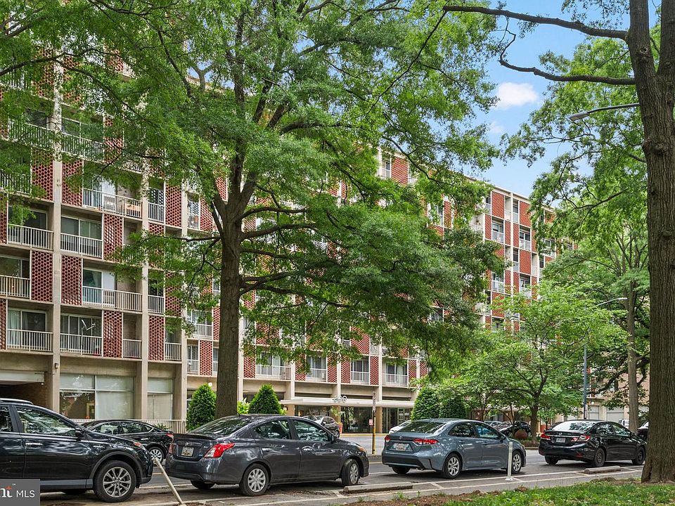 1st image of 800 4th St SW APT N307