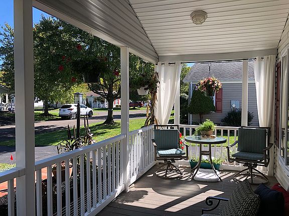 Relaxing front porch