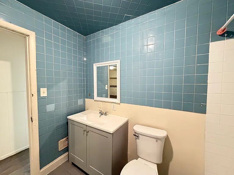 67 Barton St #2 — Photo 22