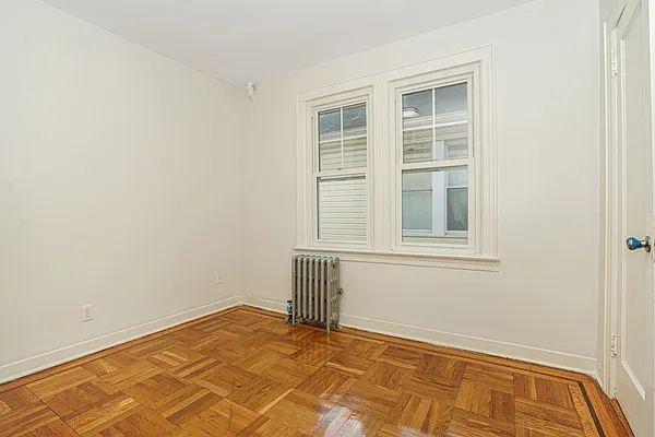 Sold by Suits Realty | media 9