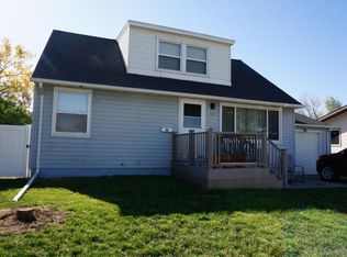 1435 2nd St S, Dickinson, ND 58601