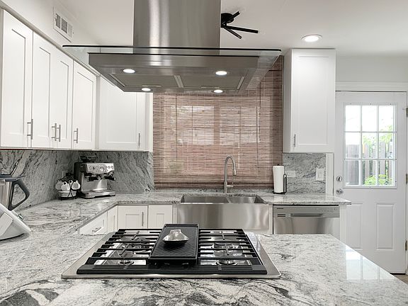 5th image of 1428 Apache Dr #25