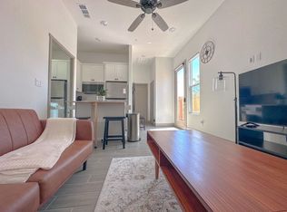 1964 N Mitchell St UNIT B, Hanford, CA 93230