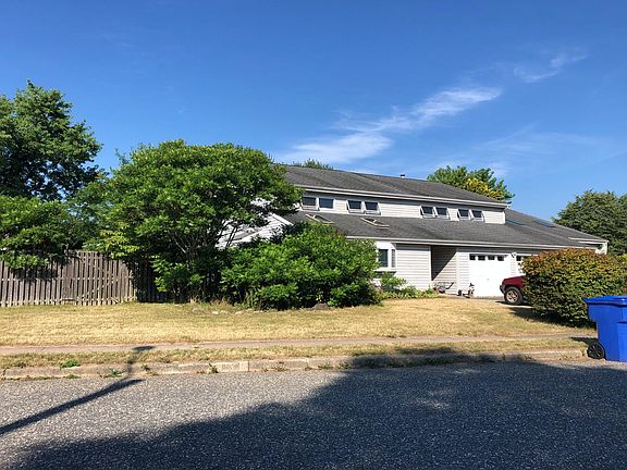 3rd image of 511 Gudvangen St