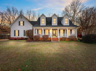 100 Trotters Ridge Ln, Simpsonville, SC 29681