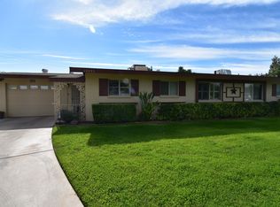 10033 W Lakeview Cir N, Sun City, AZ 85351