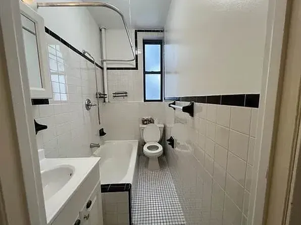 1208 43rd Street image 6 of 6