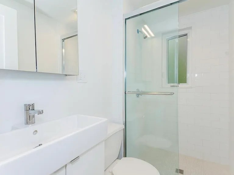 9 Everett St #4 — Photo 9
