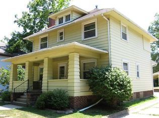 1006 1st Ave E, Oskaloosa, IA 52577