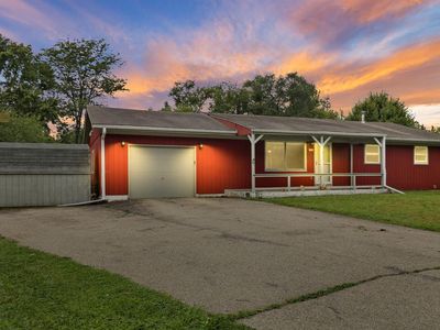 2340 North Browns Lake DRIVE, Burlington, WI, 53105