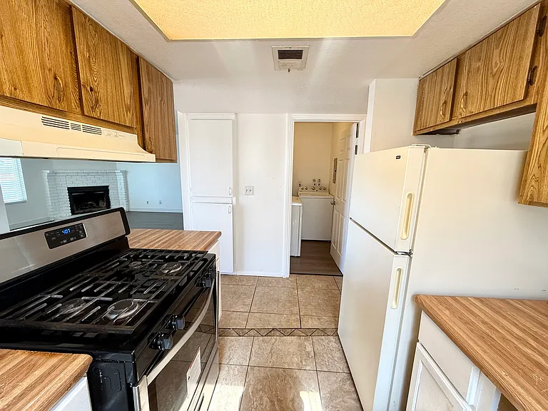 6984 Appleton Dr #2 — Photo 10
