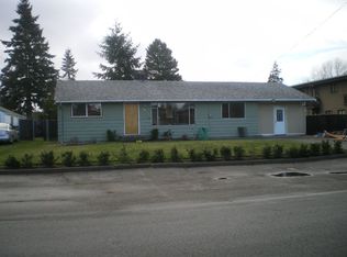 861 SW 142nd St, Burien, WA 98166