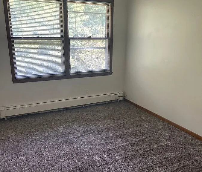 3809 University Ave #16 — Photo 9