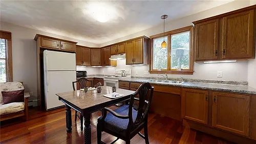 121 Briarwood Dr Photo 1