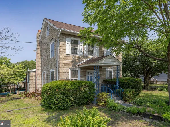 332 Billingsport Rd, Paulsboro, NJ 08066