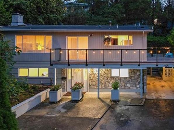 9630 Regent Pl, Surrey, BC V3V 2S3