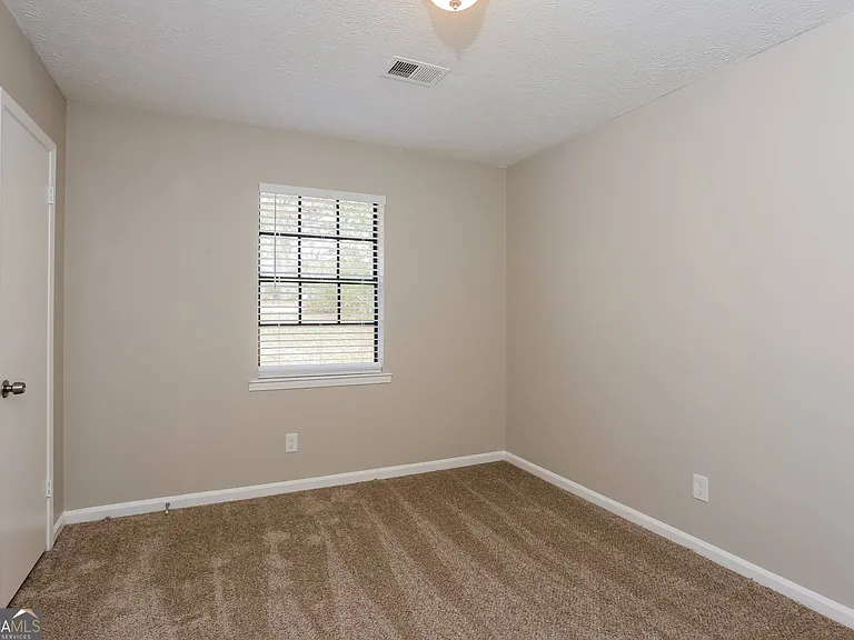 4096 Sage Ct — Photo 8