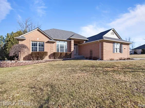 4248 Scott B Dr, Saint Clair, MI 48079