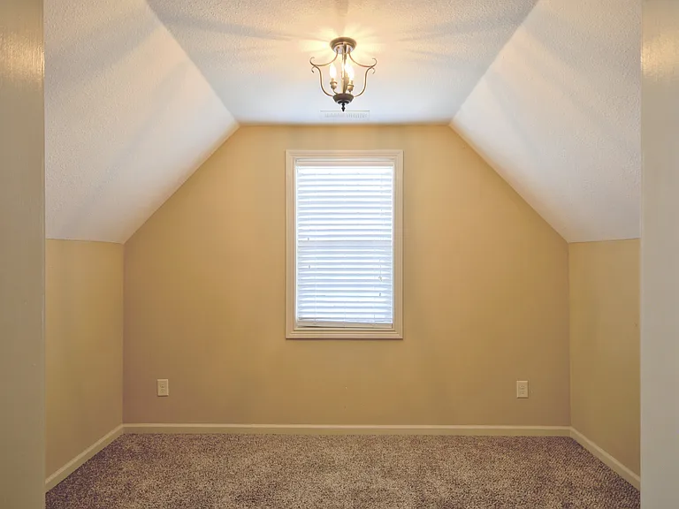 3723 Tradewinds Ter — Photo 25