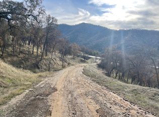 11 Peck Ln, Squaw Valley, CA 93675