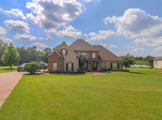 308 Country Lake Cir, Brownsville, TN 38012
