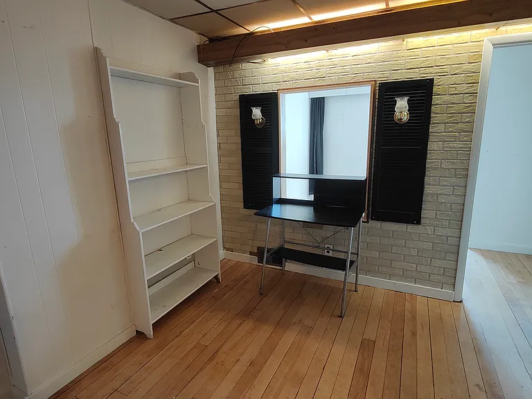 115 Main St #6 — Photo 11