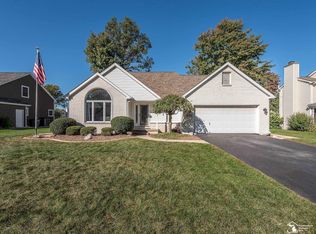 2150 Four Meadows Dr, Temperance, MI 48182