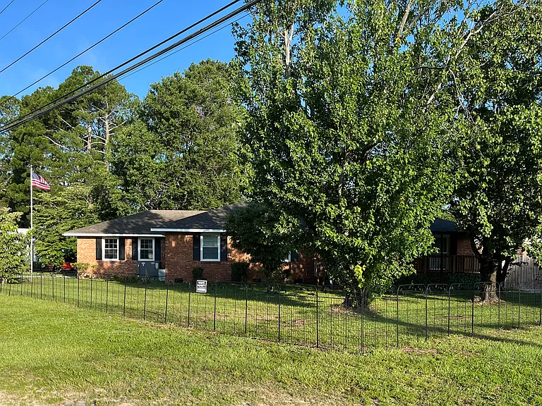 5101 Chesapeake Rd — Photo 1