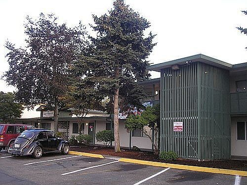 3rd image of 3502 92nd St S