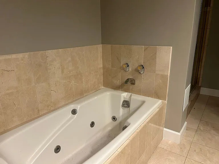 100 Harbor Dr #804 — Photo 7