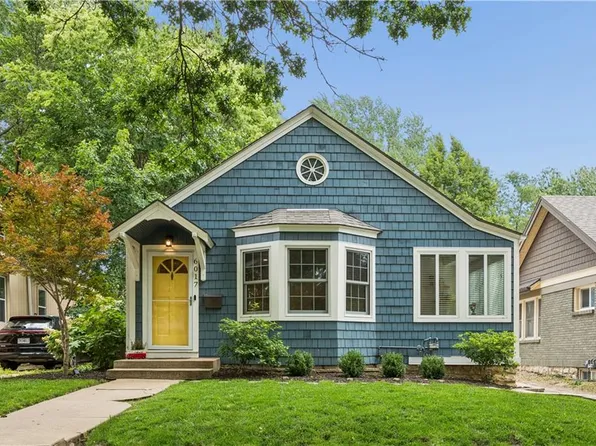 6017 Holmes St, Kansas City, MO 64110