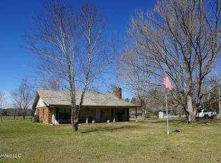 15187 Mills Rd, Gulfport, MS 39503